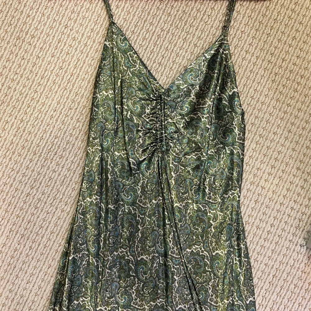 Zara size medium dress - Picture 2 of 3